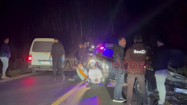 Akyazıda başlayan kovalamaca Hendekte kazayla noktalandı