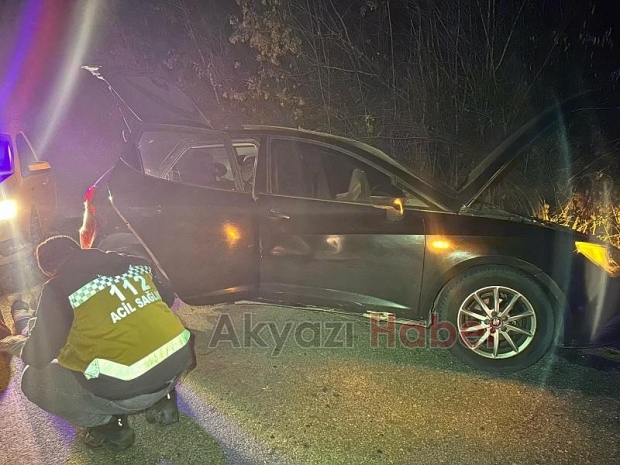 Akyazıda başlayan kovalamaca Hendekte kazayla noktalandı