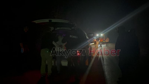 Akyazıda başlayan kovalamaca Hendekte kazayla noktalandı