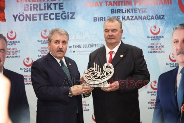 BBP Akyazı'da adaylar tanıtıldı