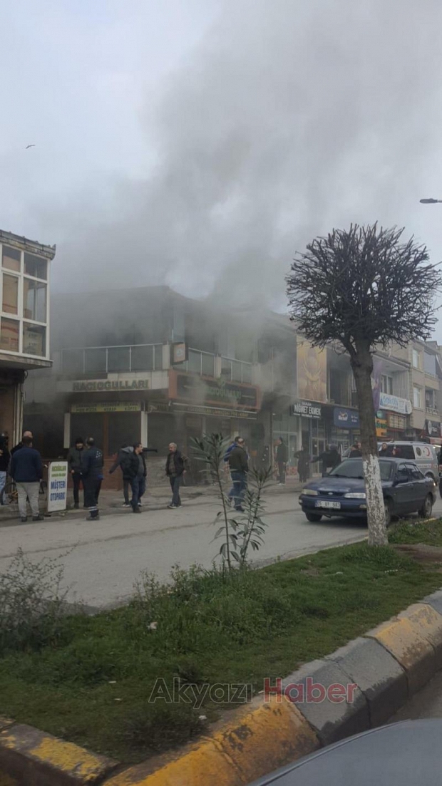 Hacıoğulları restoranda yangın bir ve ikinci katta hasar oluştu
