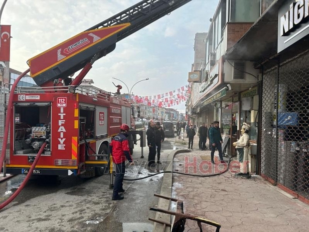 Hacıoğulları restoranda yangın bir ve ikinci katta hasar oluştu