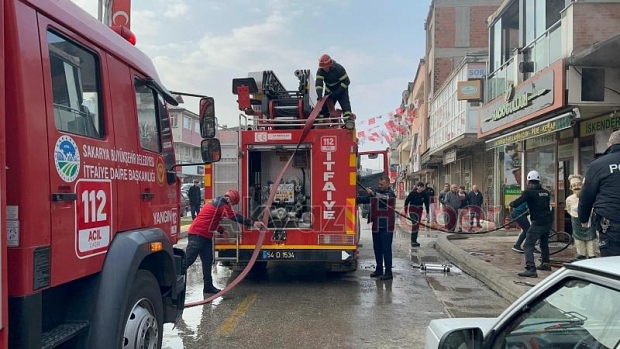 Hacıoğulları restoranda yangın bir ve ikinci katta hasar oluştu