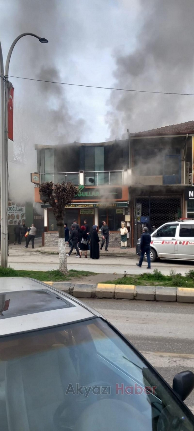 Hacıoğulları restoranda yangın bir ve ikinci katta hasar oluştu