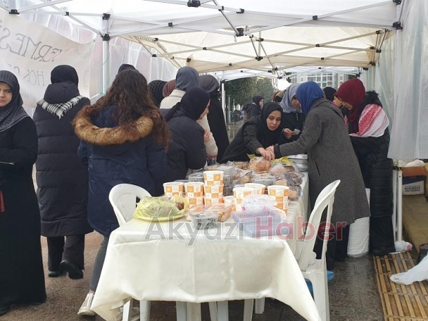 Akyazı Halk Eğitim Merkezi Kermesine Yoğun İlgi