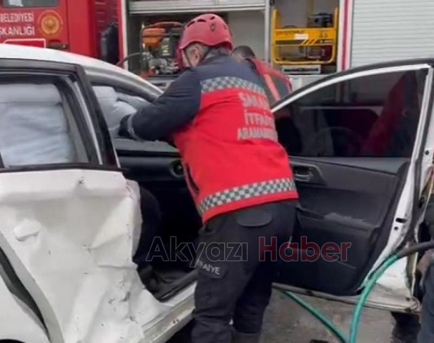 Kırmızı ışık ihlali kazaya neden oldu: 2 yaralı