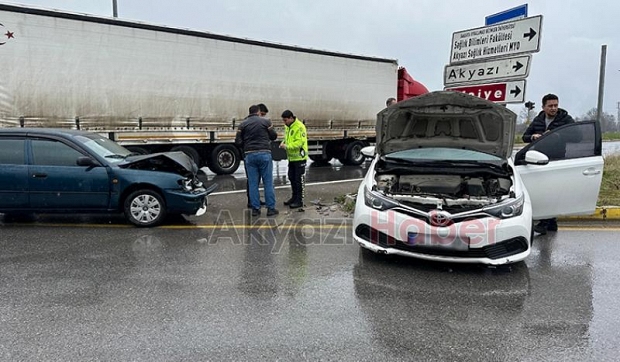 Kırmızı ışık ihlali kazaya neden oldu: 2 yaralı