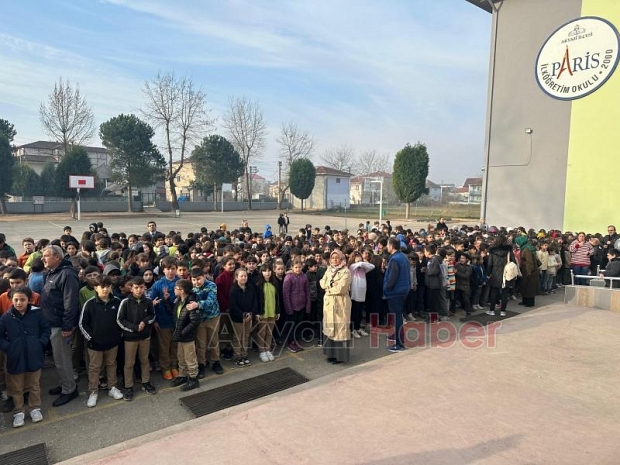 Akyazı Gençlik Derneği'nden çocukları mutlu eden etkinlik