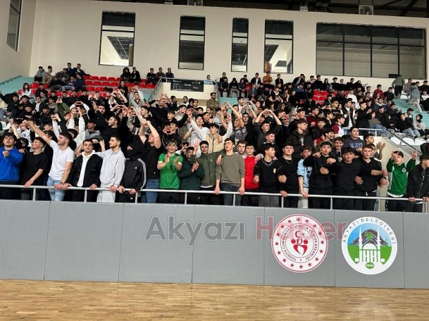 Akyazı'da futsal maçları nefesleri kesti