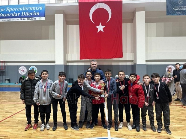 Akyazı'da futsal maçları nefesleri kesti