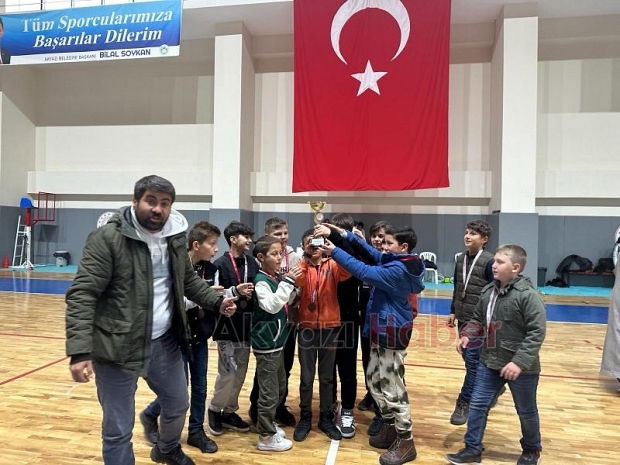 Akyazı'da futsal maçları nefesleri kesti