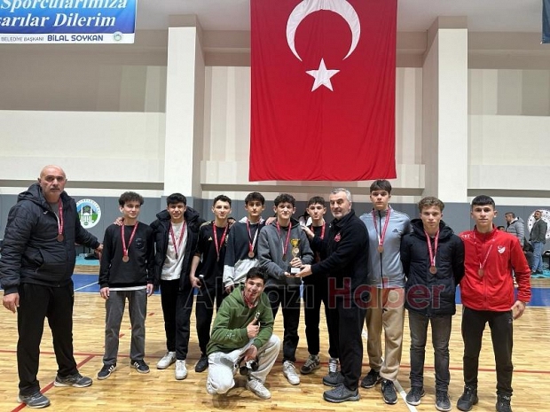 Akyazı'da futsal maçları nefesleri kesti