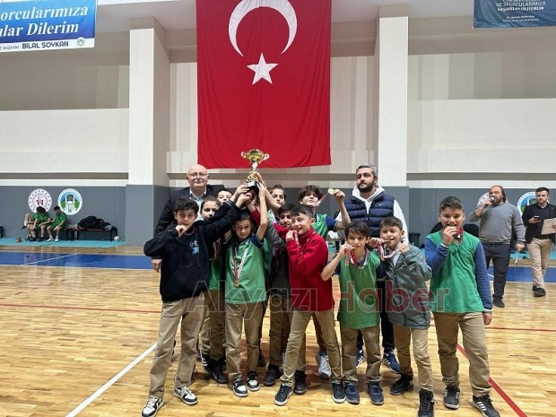 Akyazı'da futsal maçları nefesleri kesti