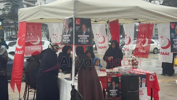 Saadet Partisi Başkan adayı Şeref Tan ve milletvekili vatandaşlarla buluştu