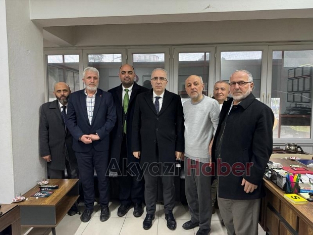 Saadet Partisi Başkan adayı Şeref Tan ve milletvekili vatandaşlarla buluştu