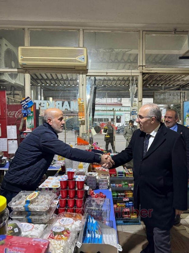 Saadet Partisi Başkan adayı Şeref Tan ve milletvekili vatandaşlarla buluştu