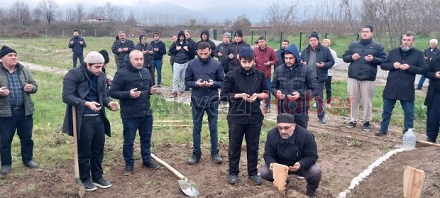Enver Azdal defnedildi
