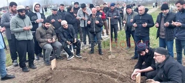 Enver Azdal defnedildi