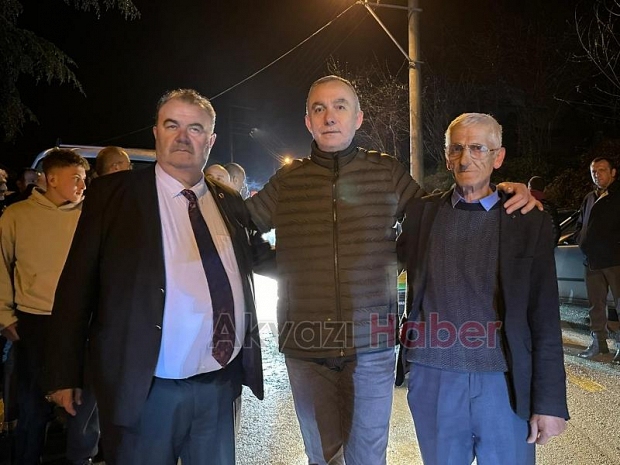 Osman Karaoğlan'dan Taşyatak'a 200 araçlık konvoyla seçim ziyareti