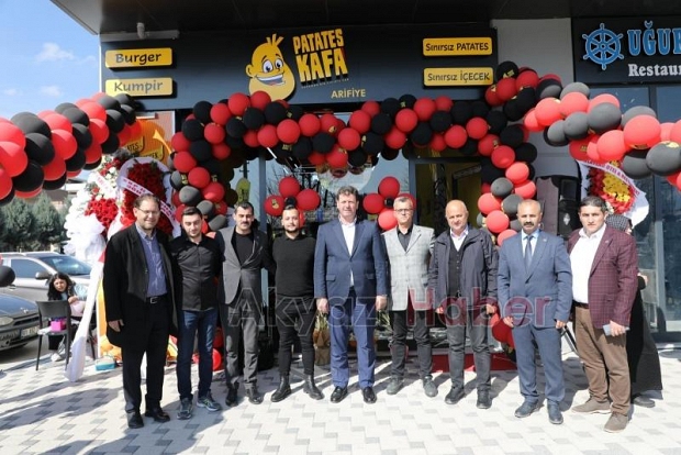 Patates Kafa Arifiye'de açıldı!
