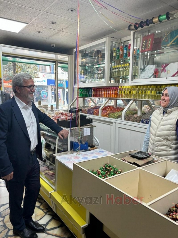Hasan Akcan esnaf ve vatandaşın Ramazan ayını kutladı