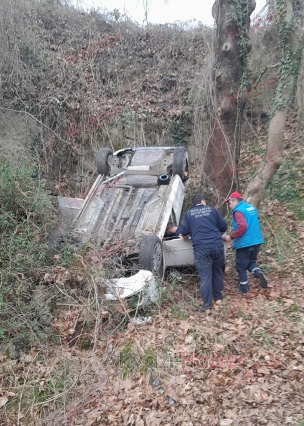 Şarampole yuvarlanan otomobil takla attı: 5 yaralı