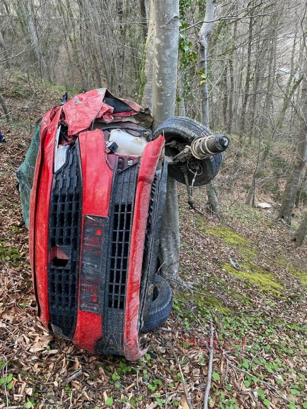 Taşyatak yolunda kaza 2 yaralı