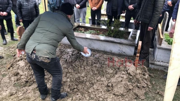 Halit Becit Dualarla Son Yolculuğuna Uğurlandı
