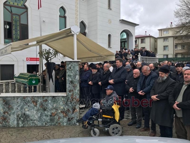 Halit Becit Dualarla Son Yolculuğuna Uğurlandı
