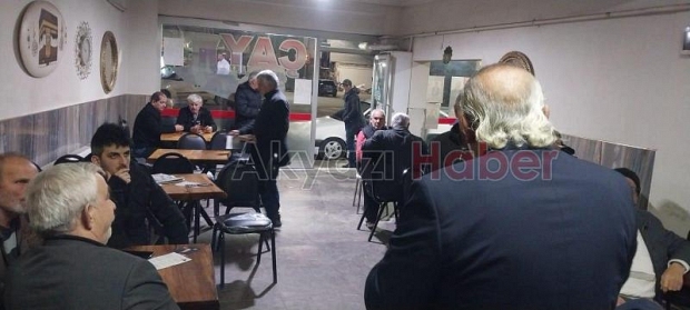 Şeref Tan Yani Cami esnafını ziyaret edip projelerini anlattı