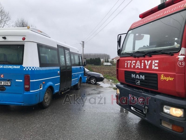Ömercikler Mahallesi'nde Kaza 3 Yaralı 