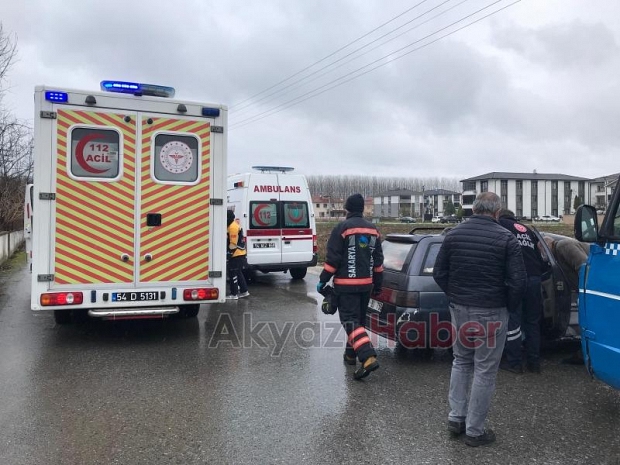 Ömercikler Mahallesi'nde Kaza 3 Yaralı 