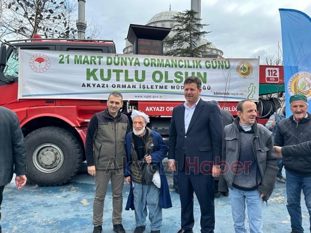 Akyazıda orman haftasında ücretsiz fidan dağıtıldı