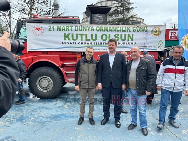 Akyazıda orman haftasında ücretsiz fidan dağıtıldı