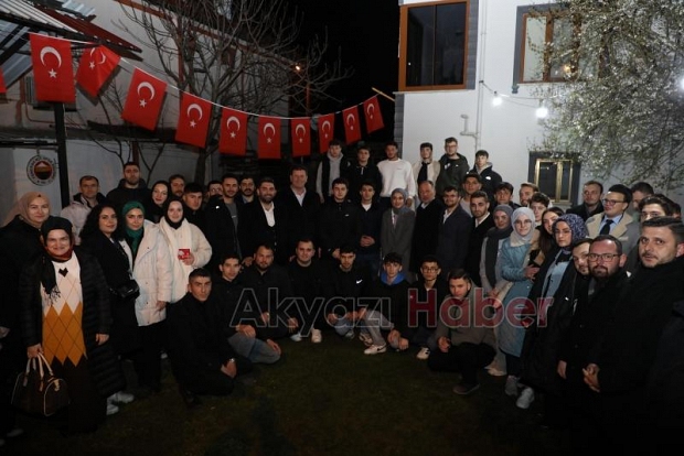 Bilal Soykan gençlerle buluştu