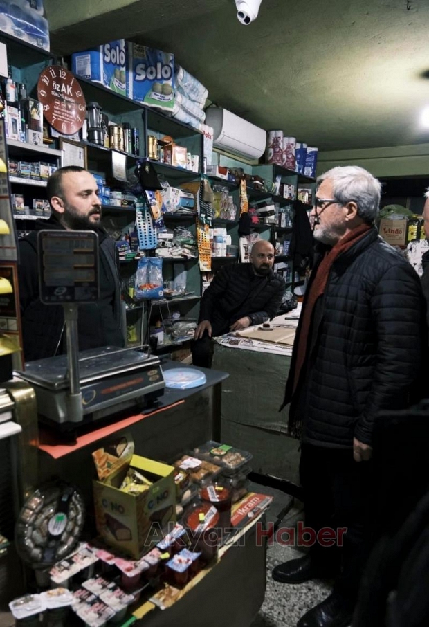Hasan Akcan mahalle ziyaretleri yaptı, işçilerle buluştu