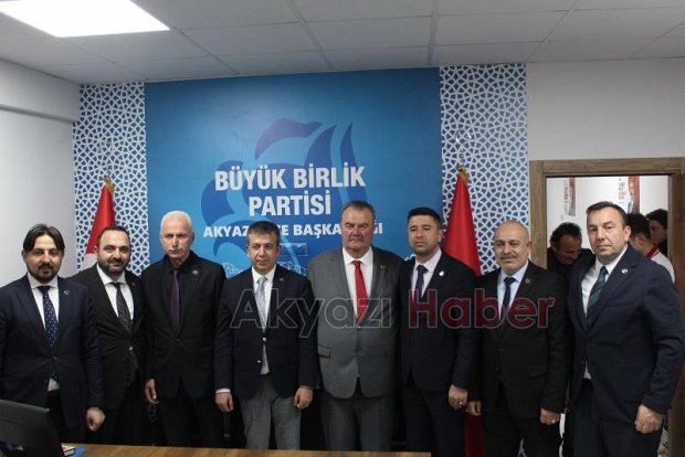 BBP Akyazı Genel Başkan Yardımcıları ve MKYK üyelerini ağırladı