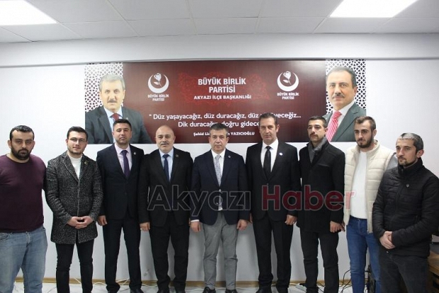 BBP Akyazı Genel Başkan Yardımcıları ve MKYK üyelerini ağırladı