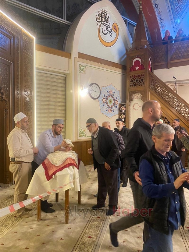 Sakal-ı Şerif Akşemseddin Camiinde Ziyarete açıldı
