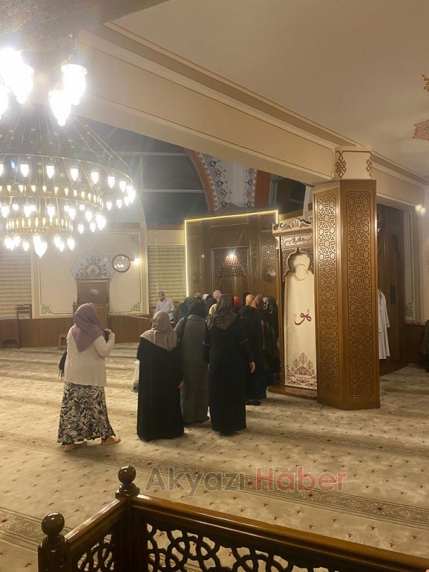 Sakal-ı Şerif Akşemseddin Camiinde Ziyarete açıldı
