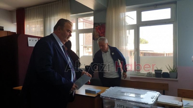 Osman Karaoğlan oyunu kullandı