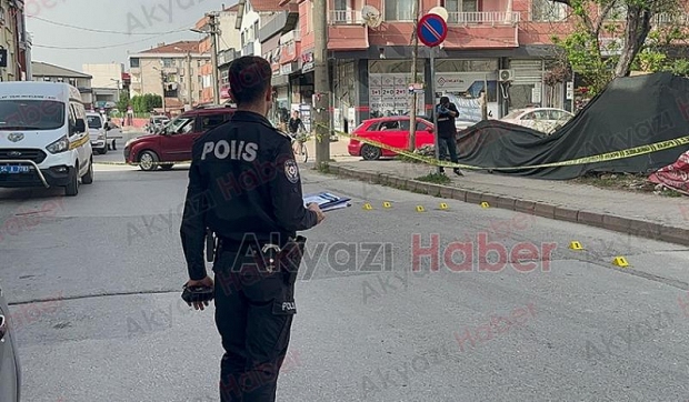 Akyazıda silahlı saldırı