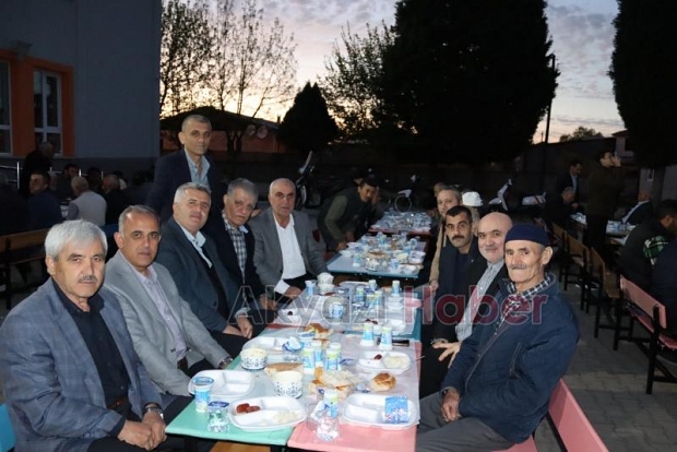 Vakıf mahallesi iftarda buluştu