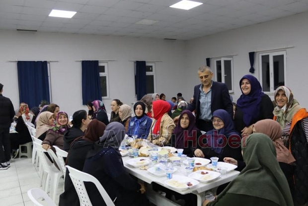 Vakıf mahallesi iftarda buluştu