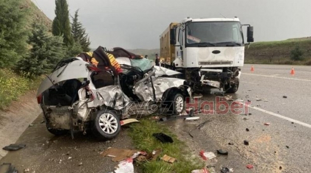 Bayram tatilinin ilk 2 gününde yaşanan kazalarda 12 kişi hayatını kaybetti