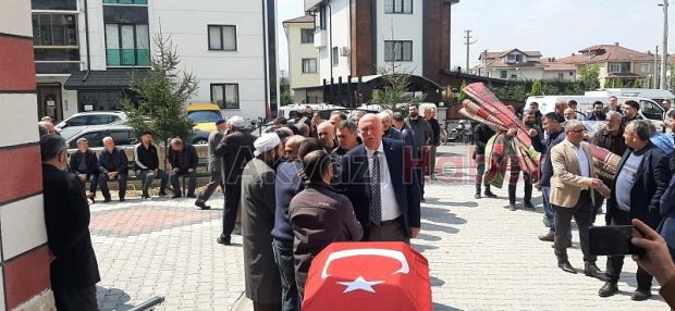 Muhtar Mustafa Gündoğdu dualarla toprağa verildi