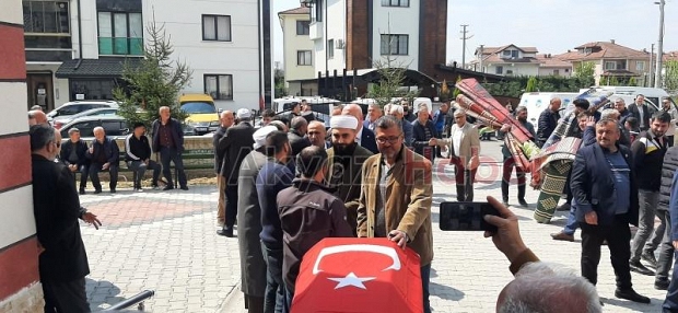 Muhtar Mustafa Gündoğdu dualarla toprağa verildi