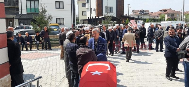 Muhtar Mustafa Gündoğdu dualarla toprağa verildi