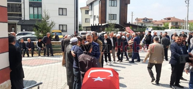 Muhtar Mustafa Gündoğdu dualarla toprağa verildi