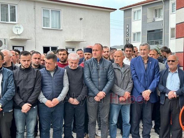 Muhtar Mustafa Gündoğdu dualarla toprağa verildi